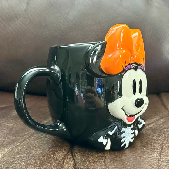 Minnie Mouse Skeleton Hand Painted Disney Halloween Mug - Picture 5 of 9